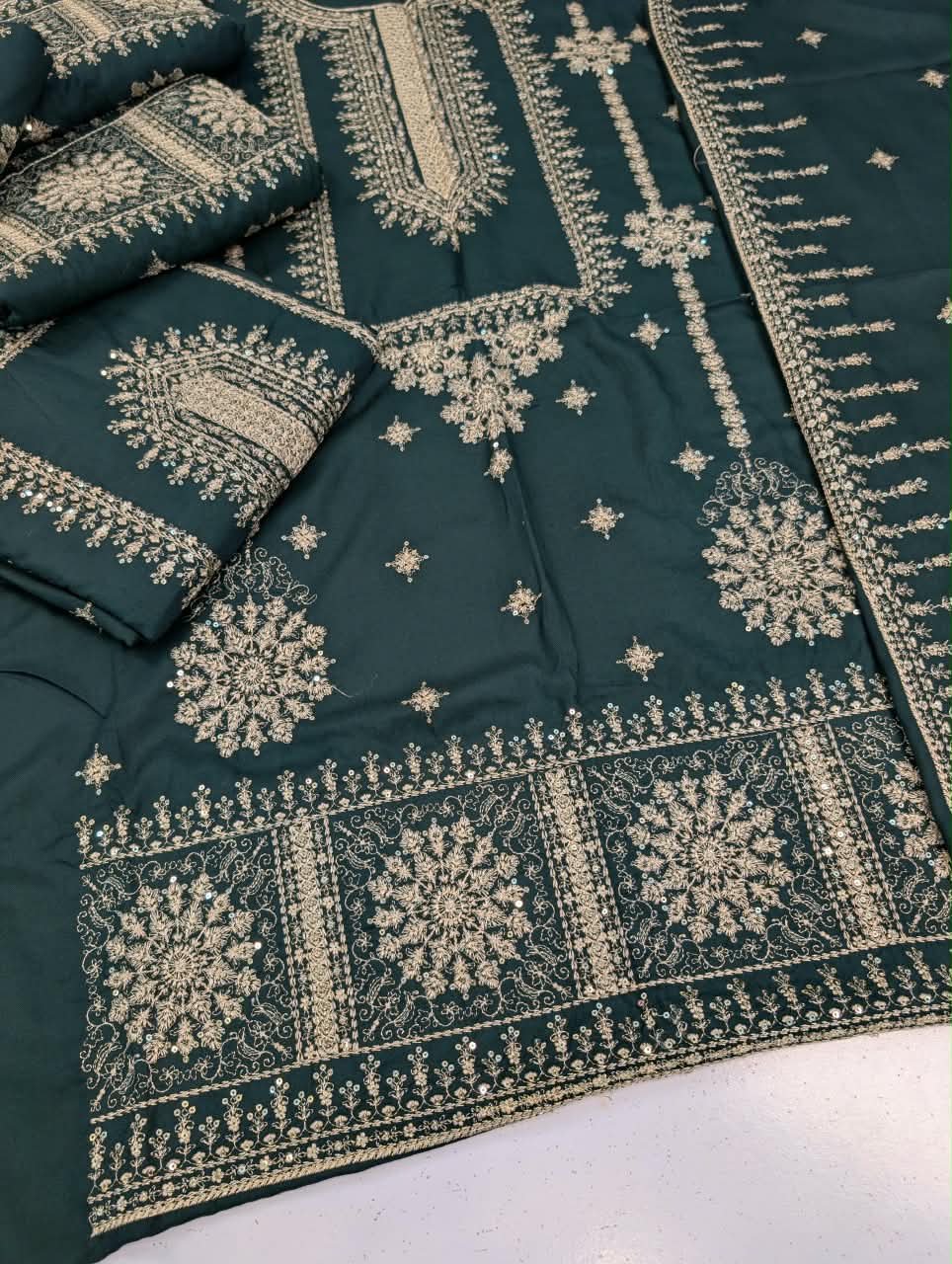 Peach Wool Collection ✅Winter Collection 2026 ✅Brand: Breeze  ✅Fabric: Peach Wool 2pc ✅Status: *Heavy Emb* ❤️ Front shirt Full Heavy Emb  ✅*Sleeves* Light Weight Emb ✅*Back*Light Weight EMB ✅*Trouser* Plain 🌹(Wholesale Price)  ❤️ *Rs2250*