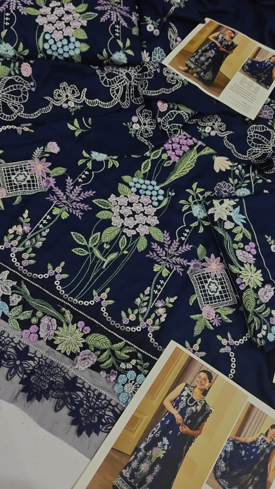 Winter 3 pcs artical 2027 Brand name:Marium Hussain Dhanak Full emb Front Back and sleeves Emb Trouser Plain Dhanak Emb Duppta same Dhanak Winter 3 pcs artical 2027 Dhanak Full emb Front Back and sleeves Emb Trouser Plain