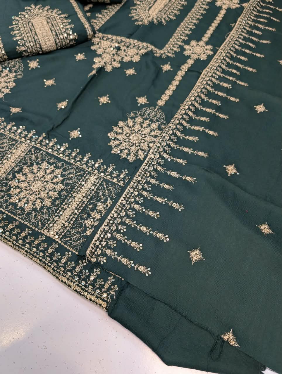Peach Wool Collection ✅Winter Collection 2026 ✅Brand: Breeze  ✅Fabric: Peach Wool 2pc ✅Status: *Heavy Emb* ❤️ Front shirt Full Heavy Emb  ✅*Sleeves* Light Weight Emb ✅*Back*Light Weight EMB ✅*Trouser* Plain 🌹(Wholesale Price)  ❤️ *Rs2250*
